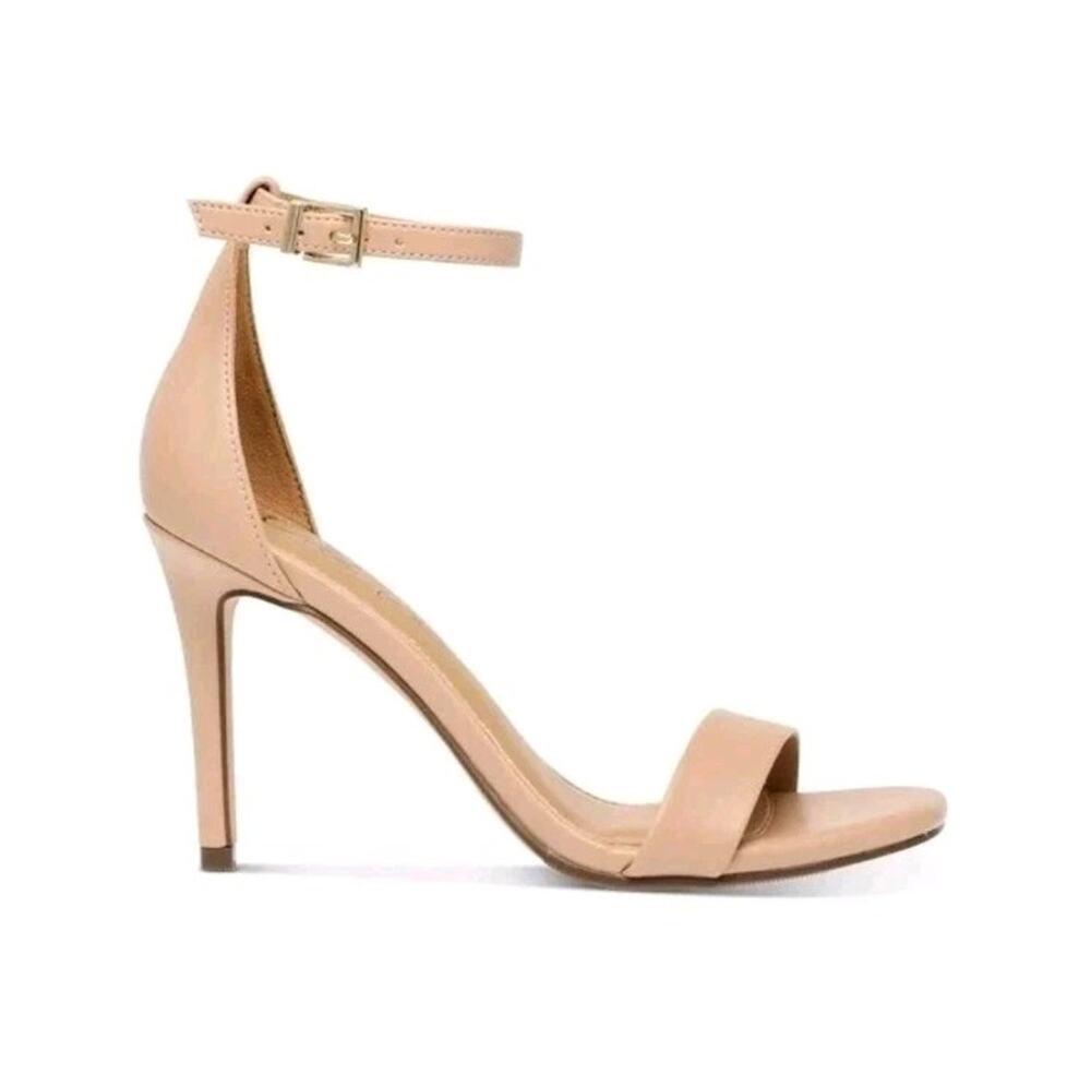 Wild Pair Women's Blaire Solid Stiletto Dress Taupe Heels Shoes Size 9M Strap